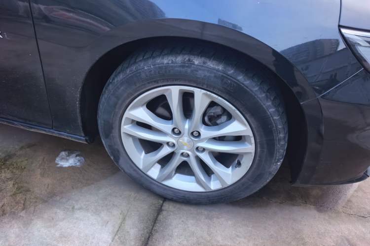 Used Chevrolet Malibu XL 2018 530T Automatic Ruiyi Edition Right Front Wheel Hub
