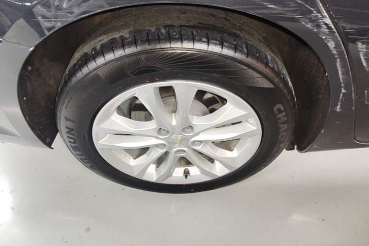 Used Chevrolet Malibu XL 2018 530T Automatic RuiChi Edition Right Rear Wheel Hub