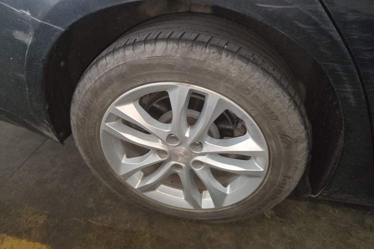 Used Chevrolet Malibu XL 2018 530T Automatic Ruiyi Edition Right Rear Wheel Hub