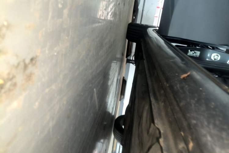 Used Chevrolet Malibu XL 2018 530T Automatic RuiChi Edition Right Side Sill