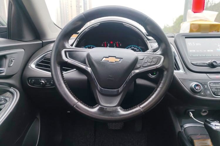 Used Chevrolet Malibu XL 2018 530T Automatic RuiChi Edition Steering Wheel