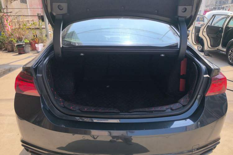 Used Chevrolet Malibu XL 2018 530T Automatic Ruiyi Edition Trunk