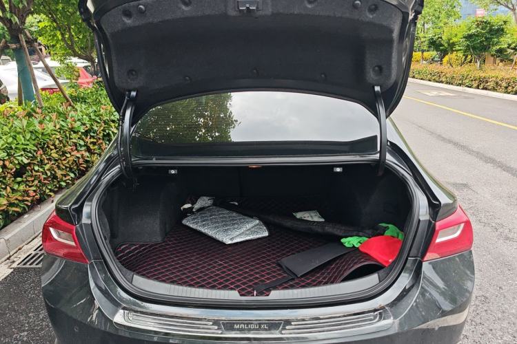 Used Chevrolet Malibu XL 2018 530T Automatic Ruiyi Edition Trunk