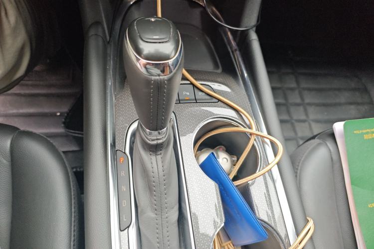 Used Chevrolet Malibu XL 2018 530T Automatic Ruiyi Edition Gear Lever