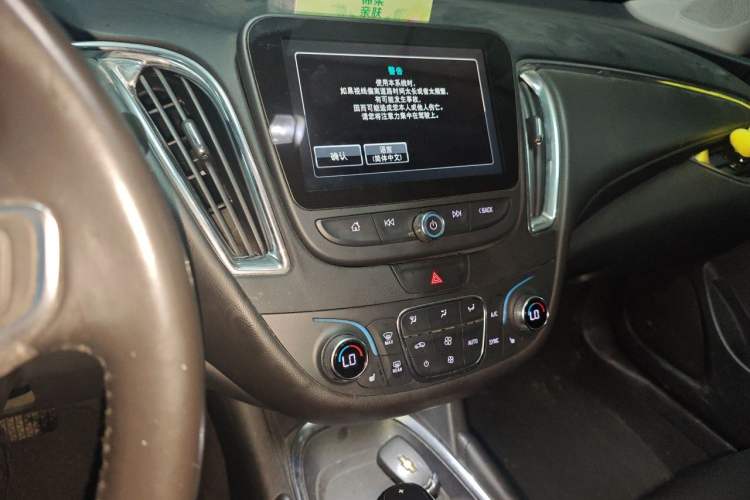 Used Chevrolet Malibu XL 2018 530T Automatic Ruiyi Edition Audio And AC Panel