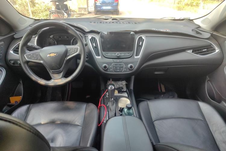 Used Chevrolet Malibu XL 2018 530T Automatic Ruiyi Edition Center Console