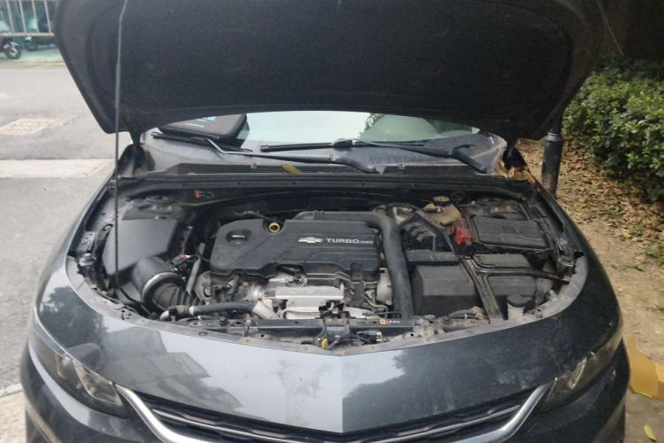 Used Chevrolet Malibu XL 2018 530T Automatic Luxury Edition Engine Bay