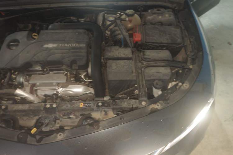 Used Chevrolet Malibu XL 2018 530T Automatic Ruiyi Edition Engine Bay Left