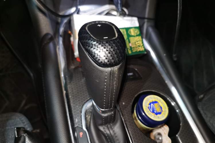 Used Chevrolet Malibu XL 2018 530T Automatic Ruiyi Edition Gear Lever