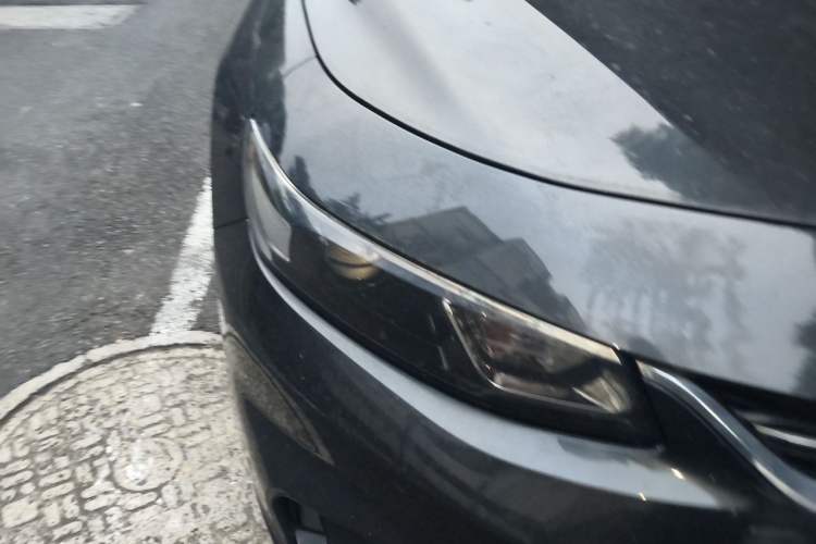 Used Chevrolet Malibu XL 2018 530T Automatic Luxury Edition Right Front Headlight