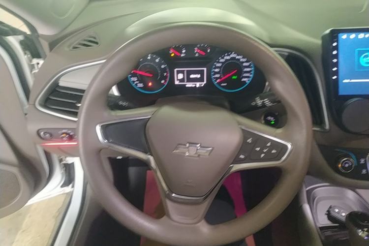 Used Chevrolet Malibu XL 2018 530T Automatic Luxury Edition Steering Wheel