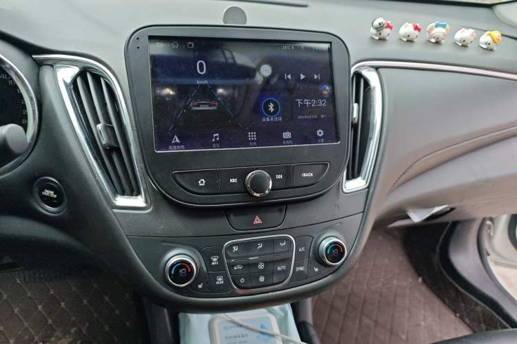 Used Chevrolet Malibu XL 2018 530T Automatic RuiChi Edition Audio And AC Panel