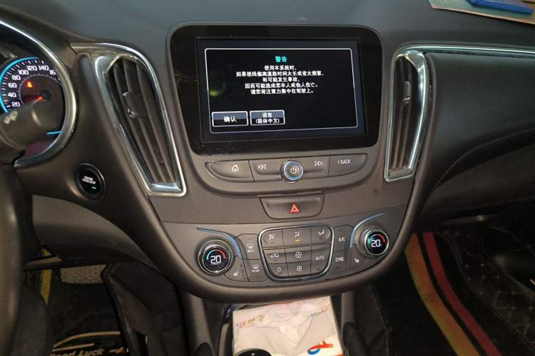 Used Chevrolet Malibu XL 2018 530T Automatic Ruiyi Edition Audio And AC Panel