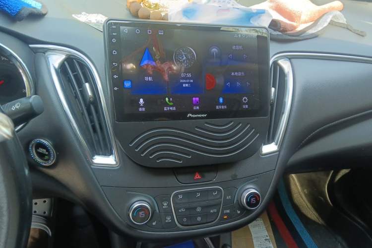 Used Chevrolet Malibu XL 2018 530T Automatic Ruiyi Edition Audio And AC Panel