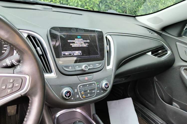 Used Chevrolet Malibu XL 2018 530T Automatic Ruiyi Edition Audio And AC Panel