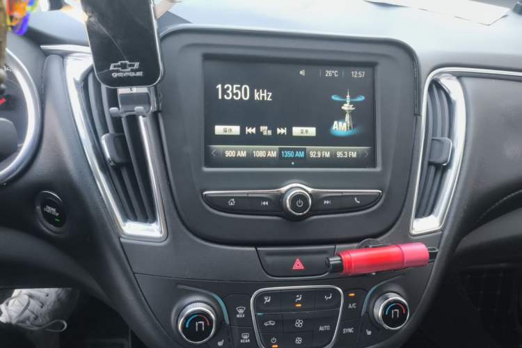 Used Chevrolet Malibu XL 2018 530T Automatic RuiChi Edition Audio And AC Panel