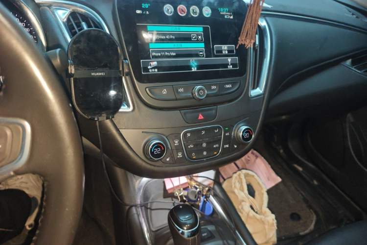 Used Chevrolet Malibu XL 2018 530T Automatic Ruiyi Edition Audio And AC Panel