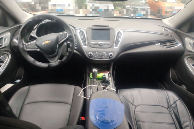 Used Chevrolet Malibu XL 2018 530T Automatic RuiChi Edition Center Console