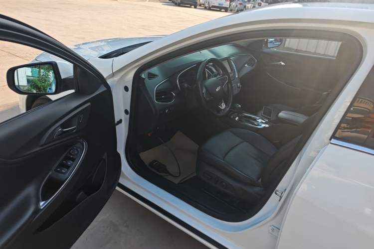 Used Chevrolet Malibu XL 2018 530T Automatic RuiChi Edition Driver Seat