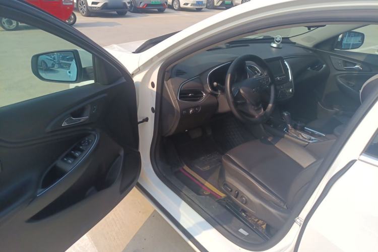 Used Chevrolet Malibu XL 2018 530T Automatic RuiChi Edition Driver Seat