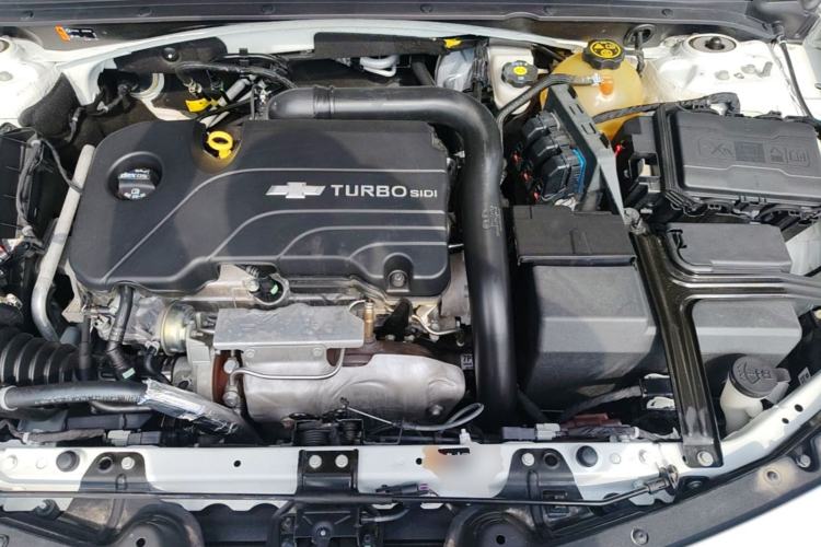 Used Chevrolet Malibu XL 2018 530T Automatic Luxury Edition Engine Bay