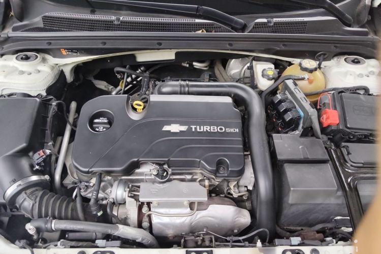 Used Chevrolet Malibu XL 2018 530T Automatic RuiChi Edition Engine Bay