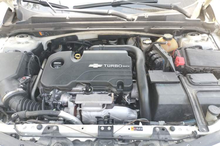 Used Chevrolet Malibu XL 2018 530T Automatic RuiChi Edition Engine Bay