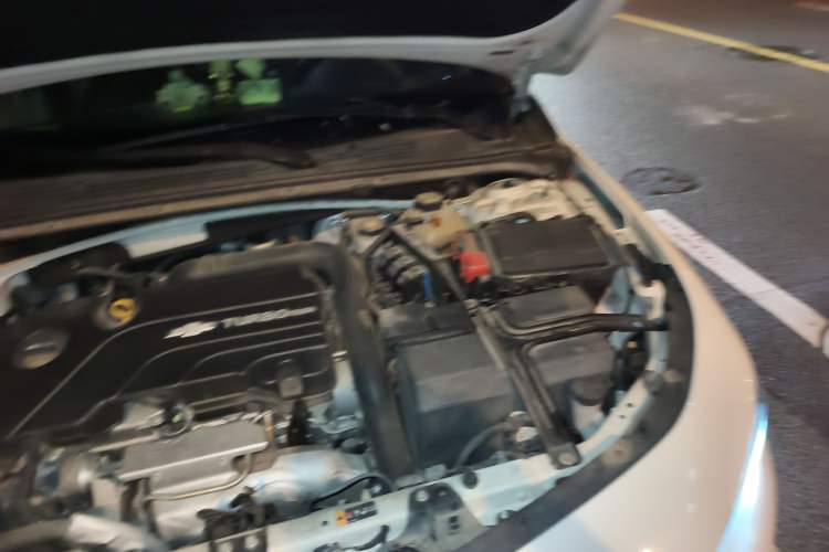 Used Chevrolet Malibu XL 2018 530T Automatic RuiChi Edition Engine Bay Left