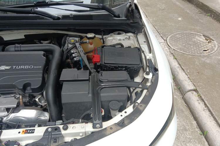 Used Chevrolet Malibu XL 2018 530T Automatic Ruiyi Edition Engine Bay Left