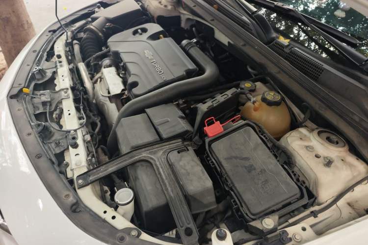 Used Chevrolet Malibu XL 2018 530T Automatic RuiChi Edition Engine Bay Left