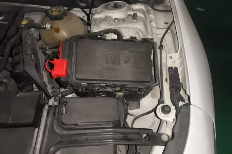 Used Chevrolet Malibu XL 2018 530T Automatic Ruiyi Edition Engine Bay Left