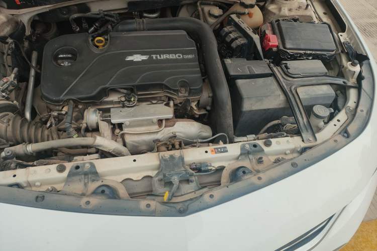 Used Chevrolet Malibu XL 2018 530T Automatic Luxury Edition Engine Bay Left