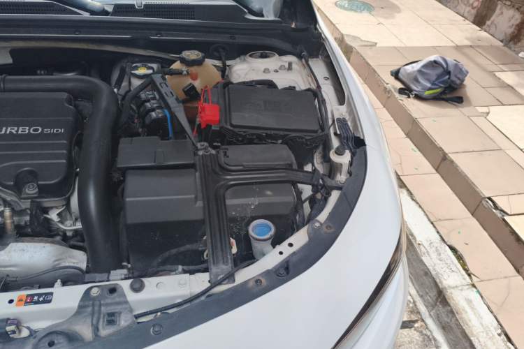Used Chevrolet Malibu XL 2018 530T Automatic RuiChi Edition Engine Bay Left