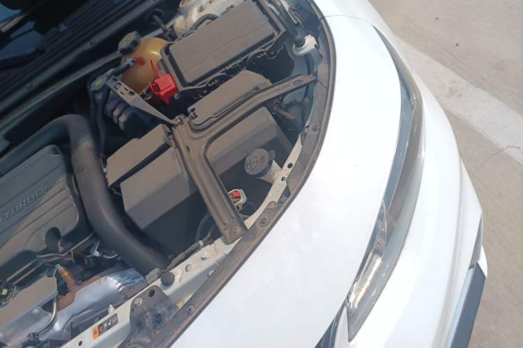 Used Chevrolet Malibu XL 2018 530T Automatic RuiChi Edition Engine Bay Left