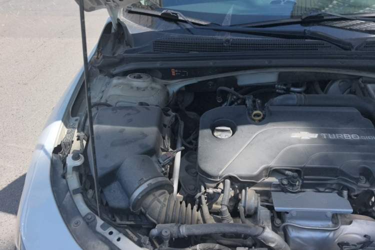 Used Chevrolet Malibu XL 2018 530T Automatic Ruiyi Edition Engine Bay Right