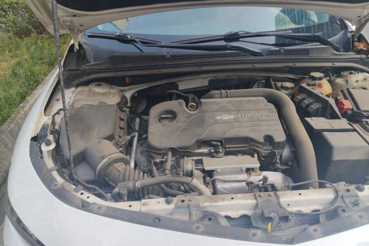 Used Chevrolet Malibu XL 2018 530T Automatic RuiChi Edition Engine Bay Right