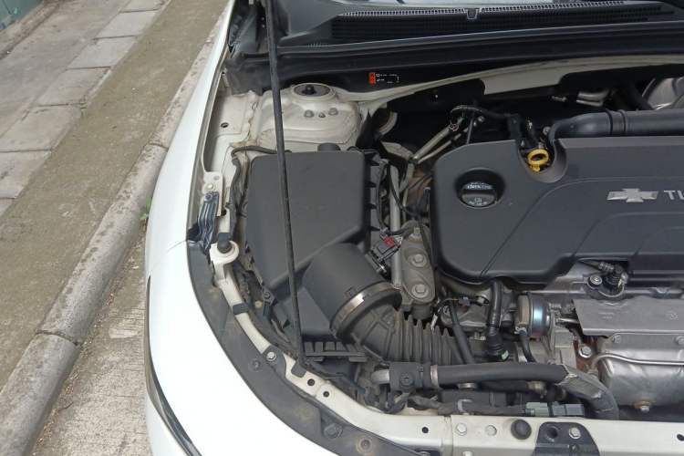 Used Chevrolet Malibu XL 2018 530T Automatic Ruiyi Edition Engine Bay Right