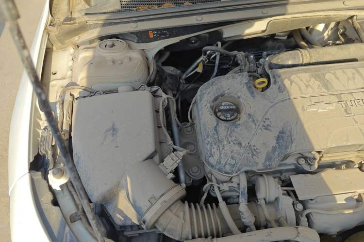 Used Chevrolet Malibu XL 2018 530T Automatic RuiChi Edition Engine Bay Right