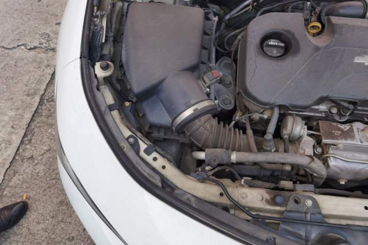 Used Chevrolet Malibu XL 2018 530T Automatic RuiChi Edition Engine Bay Right