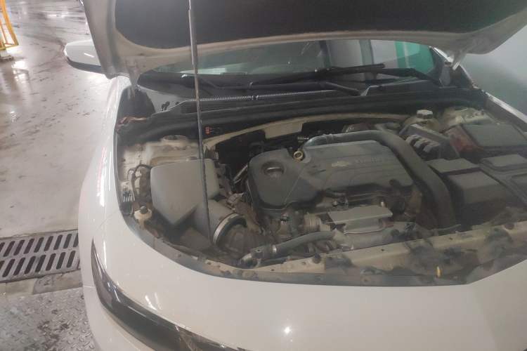 Used Chevrolet Malibu XL 2018 530T Automatic Ruiyi Edition Engine Bay Right