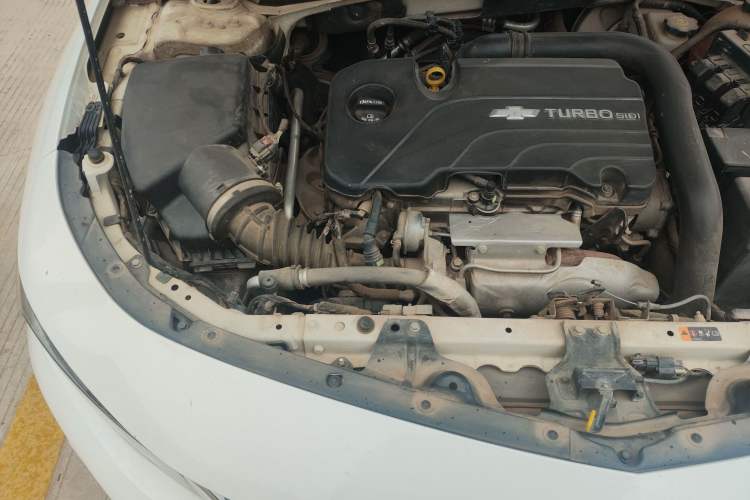 Used Chevrolet Malibu XL 2018 530T Automatic Luxury Edition Engine Bay Right
