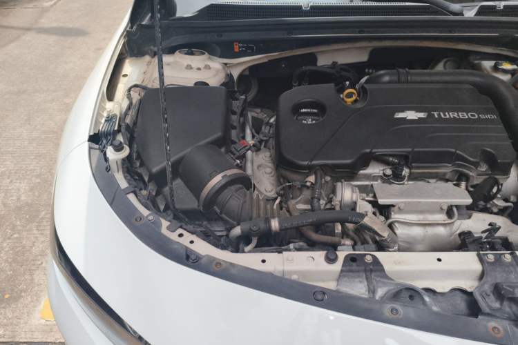 Used Chevrolet Malibu XL 2018 530T Automatic RuiChi Edition Engine Bay Right