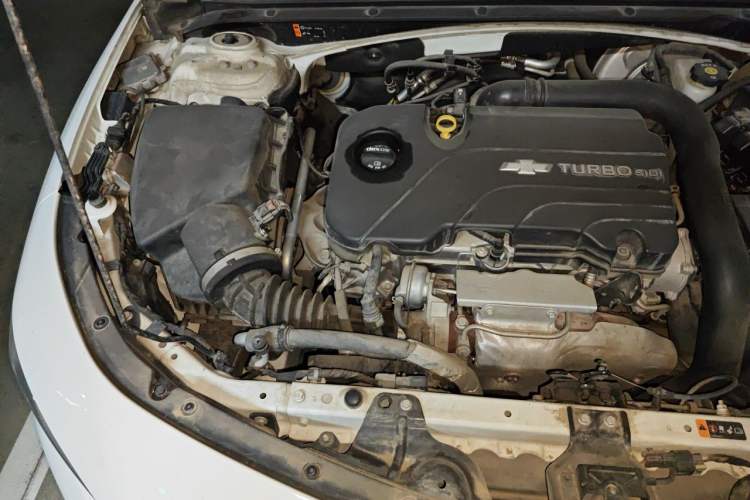 Used Chevrolet Malibu XL 2018 530T Automatic RuiChi Edition Engine Bay Right