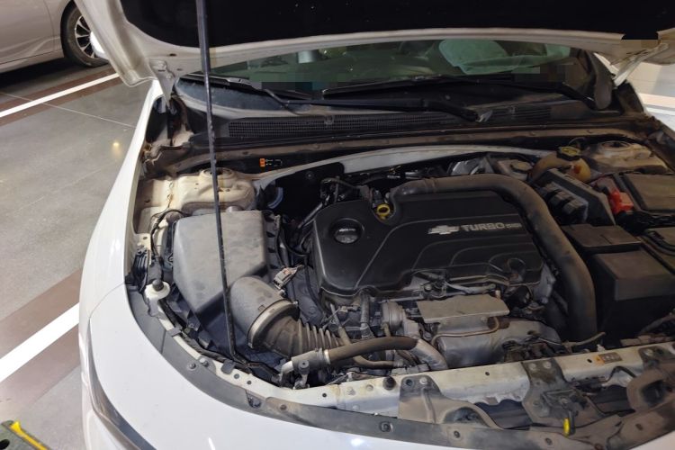Used Chevrolet Malibu XL 2018 530T Automatic Ruiyi Edition Engine Bay Right