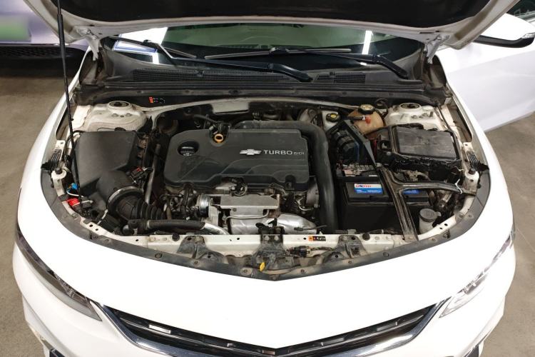 Used Chevrolet Malibu XL 2018 530T Automatic Luxury Edition Engine Bay