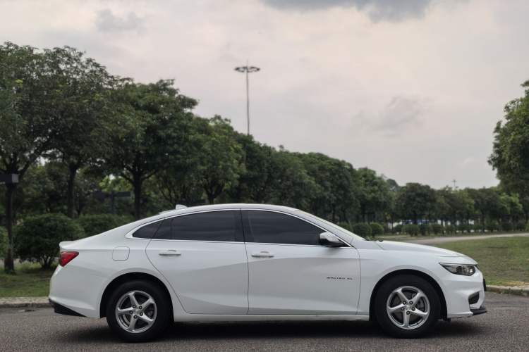 Used Chevrolet Malibu XL 2018 530T Automatic Luxury Edition Exterior 4