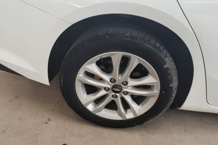 Used Chevrolet Malibu XL 2018 530T Automatic RuiChi Edition Exterior 5