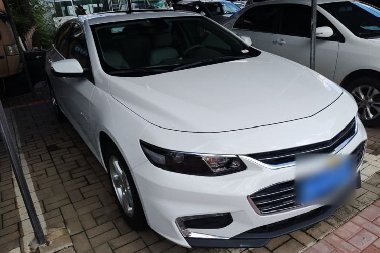 Used Chevrolet Malibu XL 2018 530T Automatic Luxury Edition Front Right 45 Deg