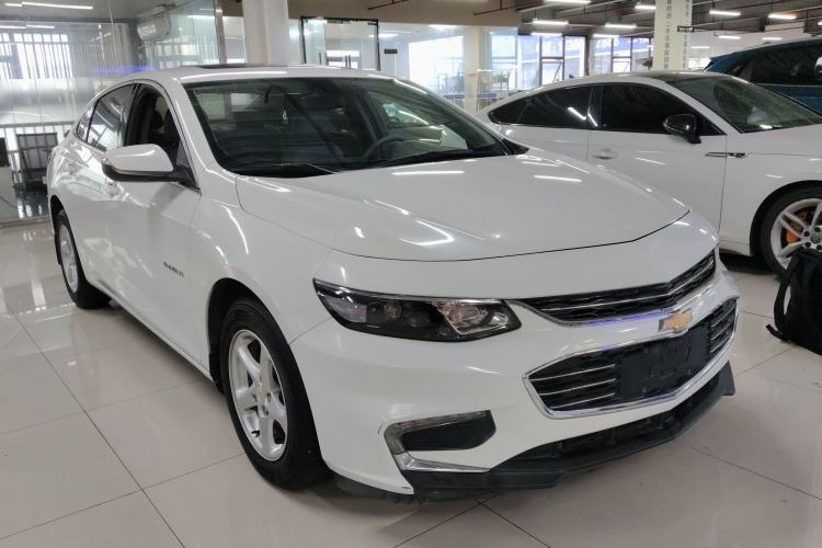 Used Chevrolet Malibu XL 2018 530T Automatic Luxury Edition Front Right 45 Deg