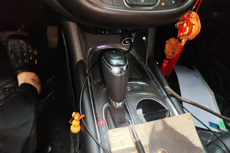 Used Chevrolet Malibu XL 2018 530T Automatic Ruiyi Edition Gear Lever